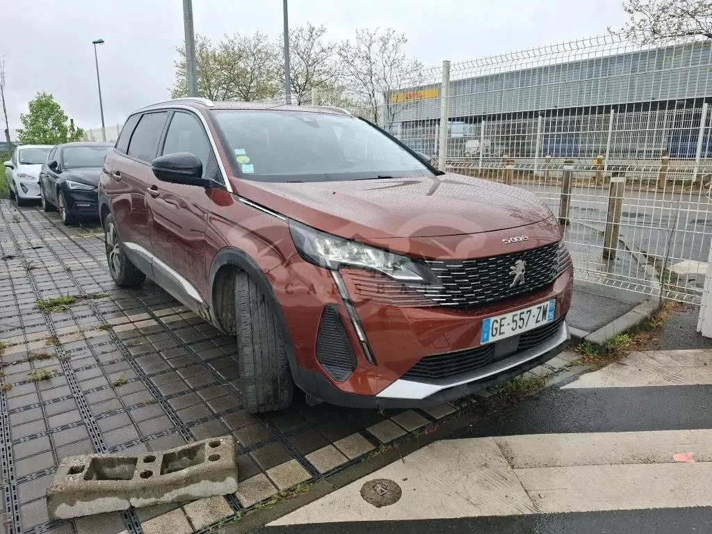 Peugeot 5008 1.5 HDI Allure Pack 2022