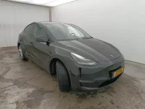 Tesla Model Y Long Range 2023
