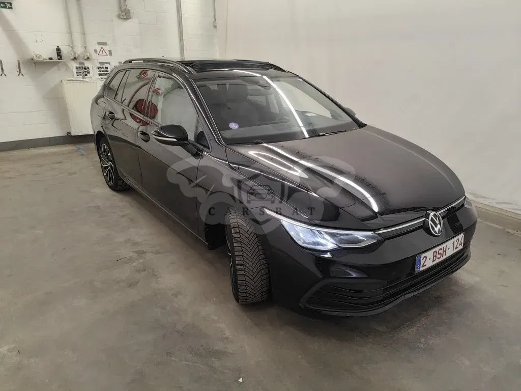 Volkswagen Golf Variant 1.0 eTSI Life 2022