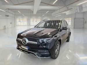 Mercedes-Benz GLE 300d Premium 2021