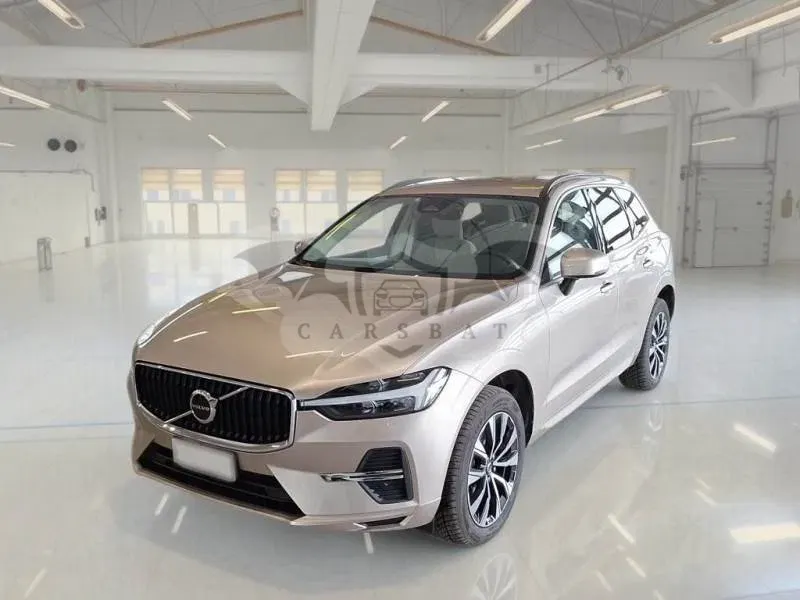 Volvo XC60 B4 Core 2023