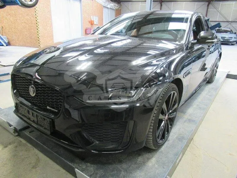 Jaguar XE 2022