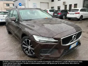 Volvo V60 B4 Momentum Business 2021