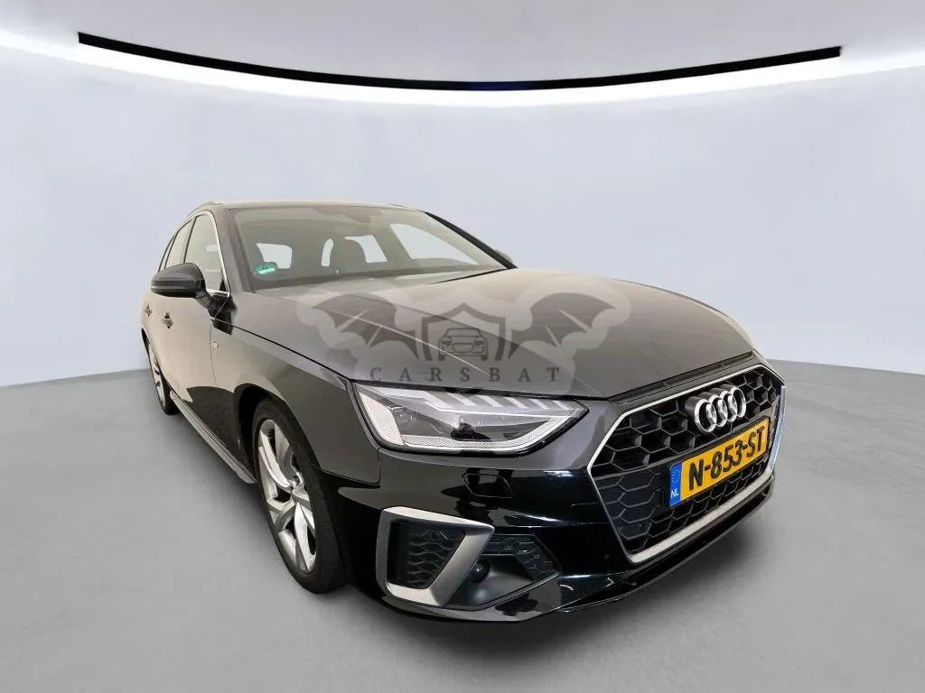 Audi A4 Avant 35 TFSI S Edition 2022
