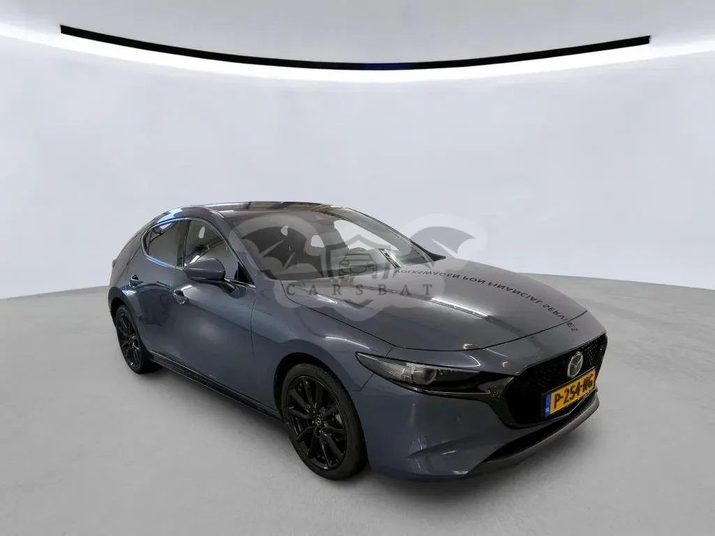 Mazda 3 2.0 SKYACTIV Luxury 2022