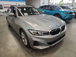 BMW 3 Series Touring 318d 2023