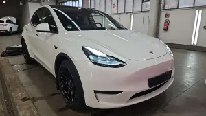 Tesla Model Y Long Range 2023