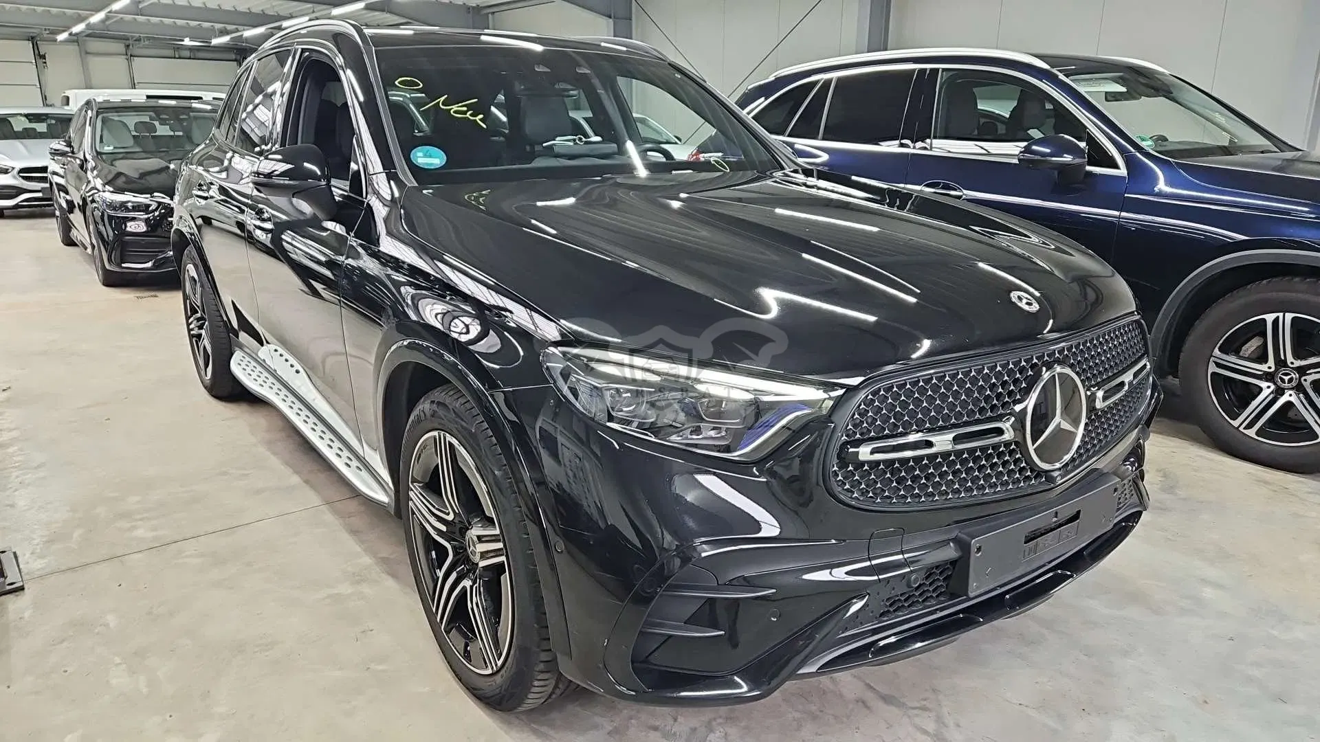Mercedes-Benz GLC 300 2023