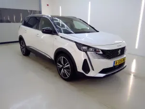 Peugeot 5008 GT 2021