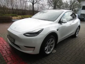 Tesla Model Y Long Range 2023