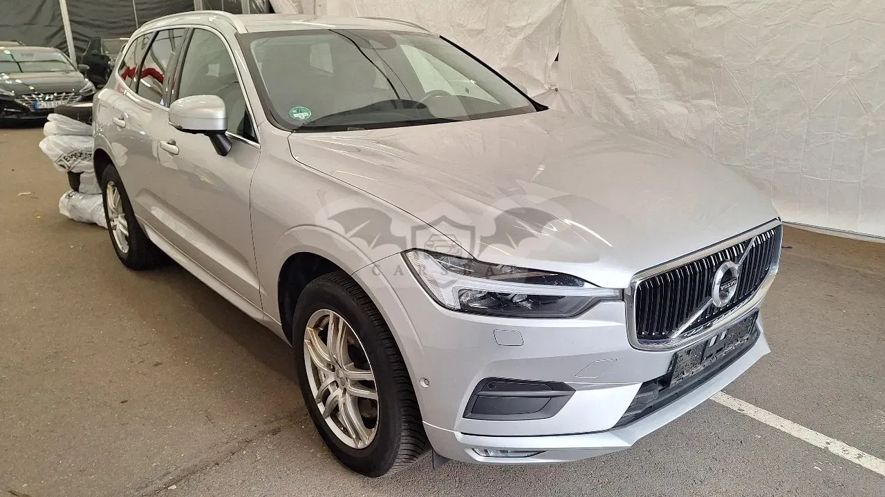 Volvo XC60 B4 Momentum Pro 2021