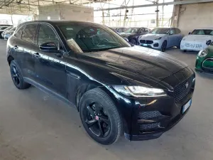 Jaguar F-Pace 2.0 Pure 2018