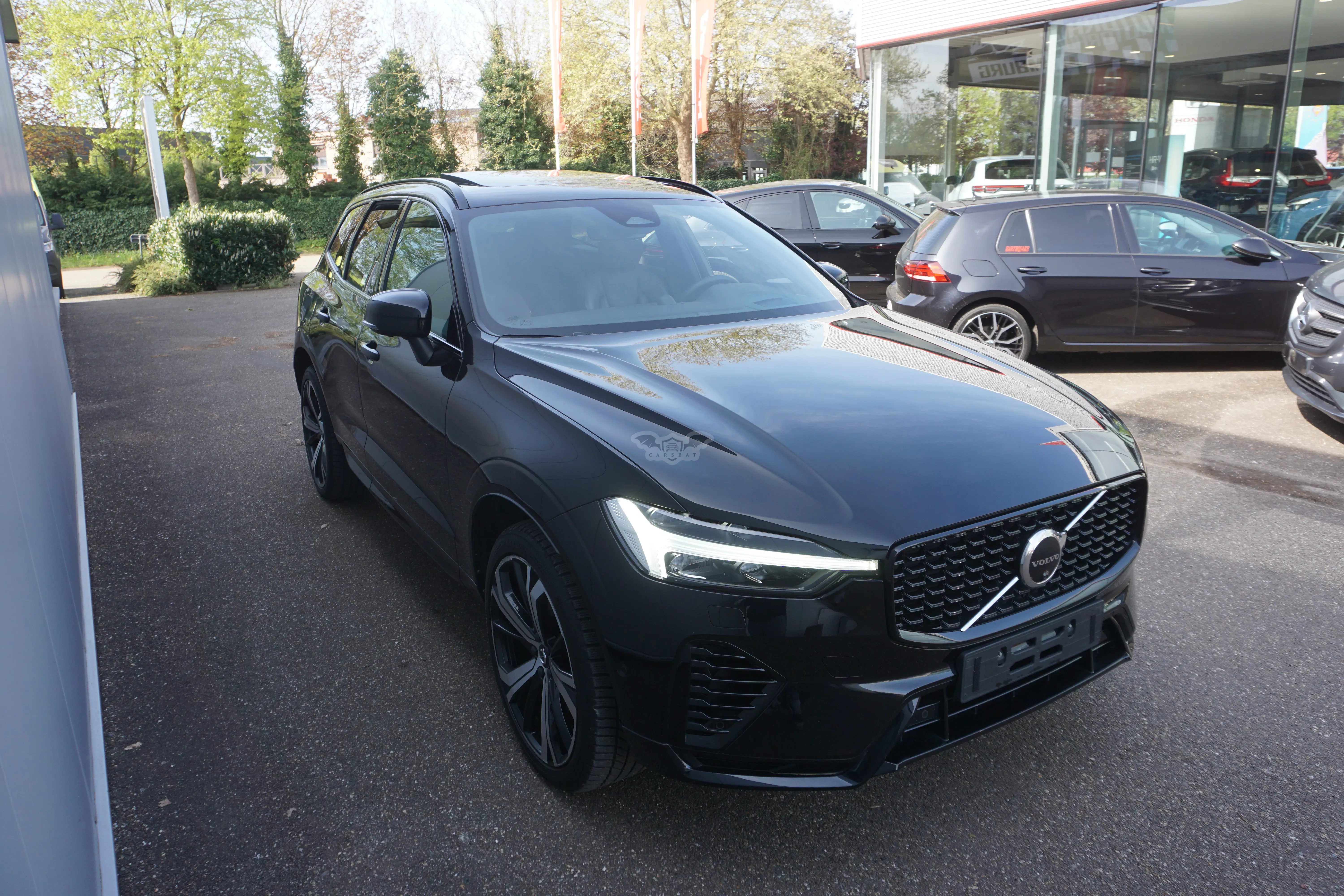 Volvo XC60 2.0 Plus Dark 2022