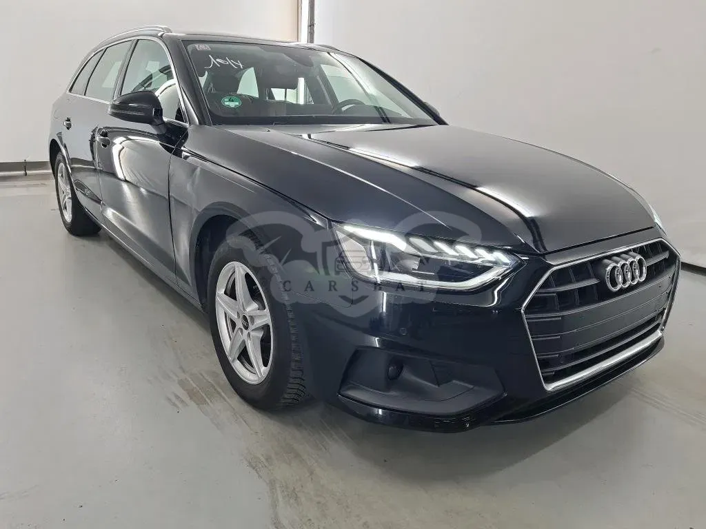 Audi A4 Avant 30 TDI Business 2021