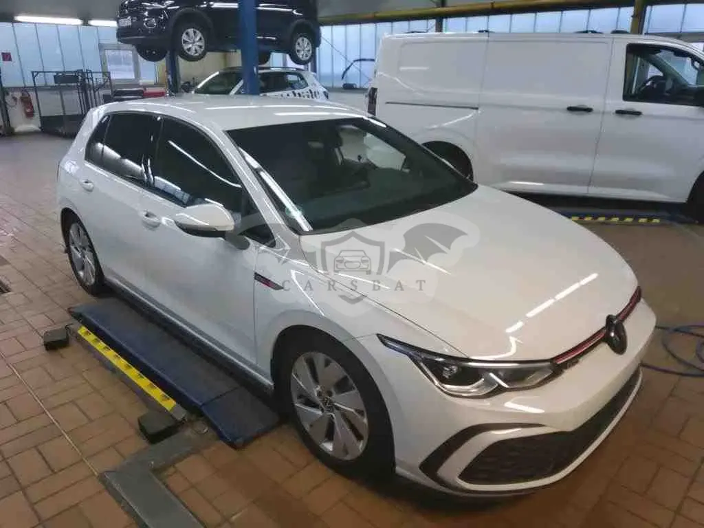 Volkswagen Golf GTI 2.0 TSI 2024