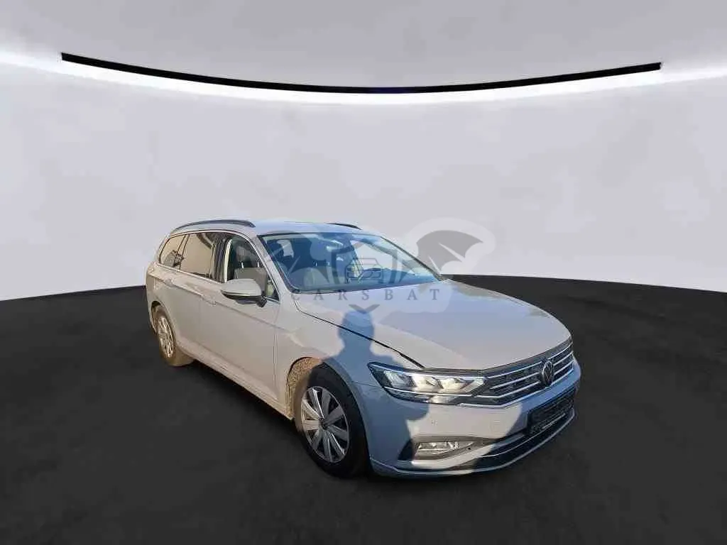 Volkswagen Passat 2.0 2023