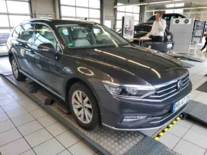 Volkswagen Passat 2.0 2022