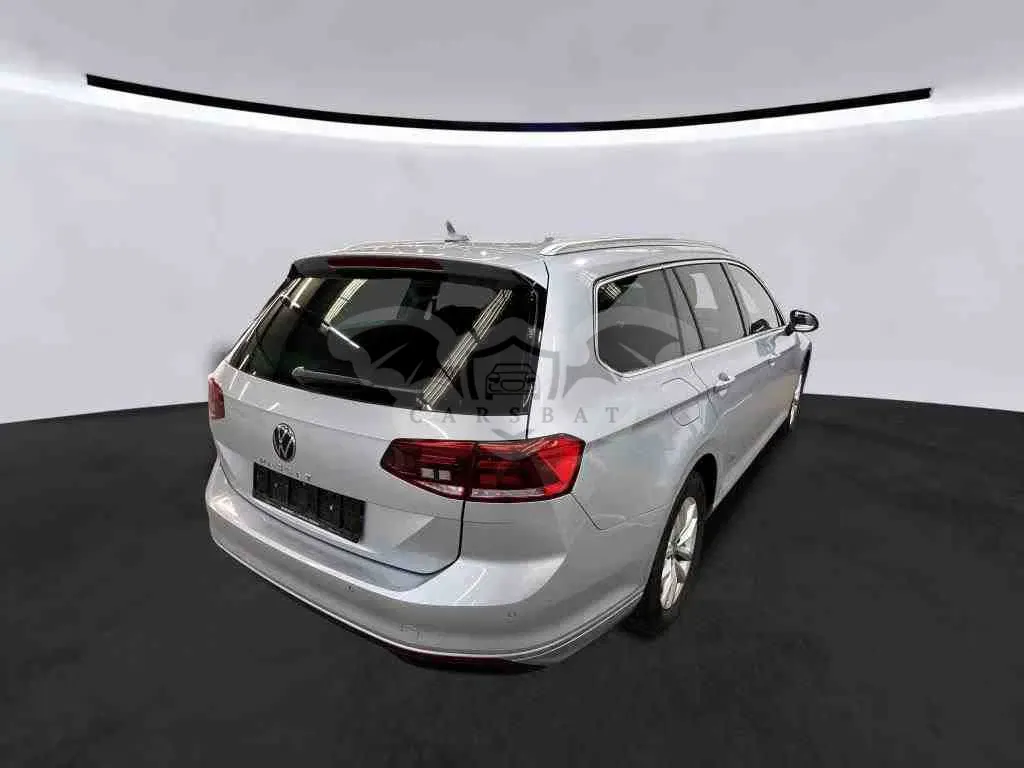 Volkswagen Passat 2.0 2023