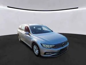 Volkswagen Passat 2.0 2023