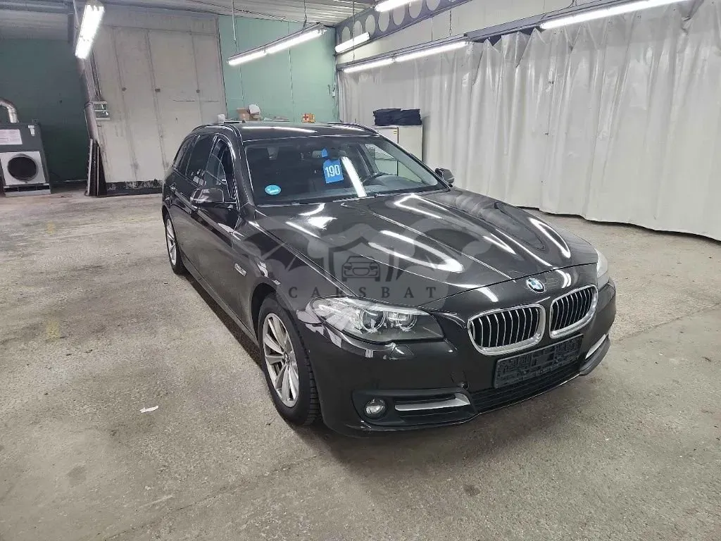 BMW 5 Series 520 2015