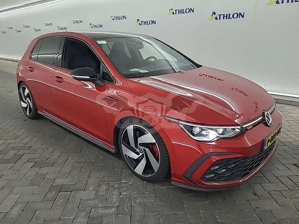 Volkswagen Golf GTI 2.0 TSI 2022