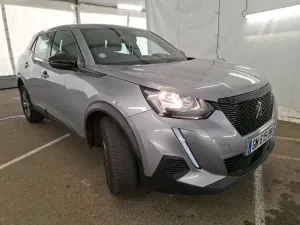 Peugeot 2008 1.2i Active Pack 2023