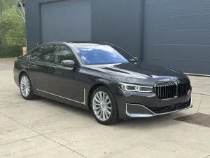 BMW 7 Series 730d 2022