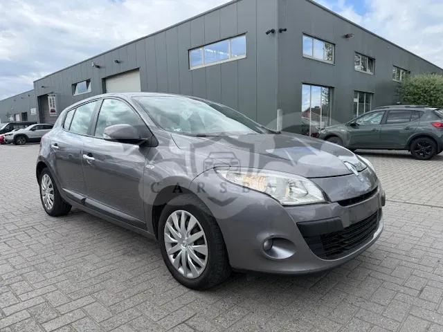 Renault Megane 1.5 DCI Tom Tom edition 2010