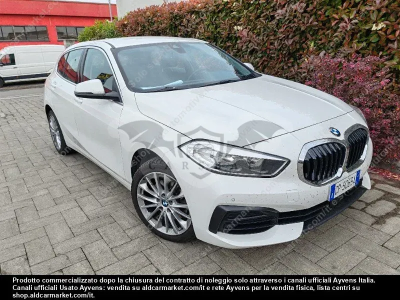 BMW 1 Series 118d Advantage 2023