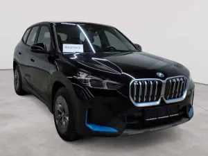 BMW iX1 2023