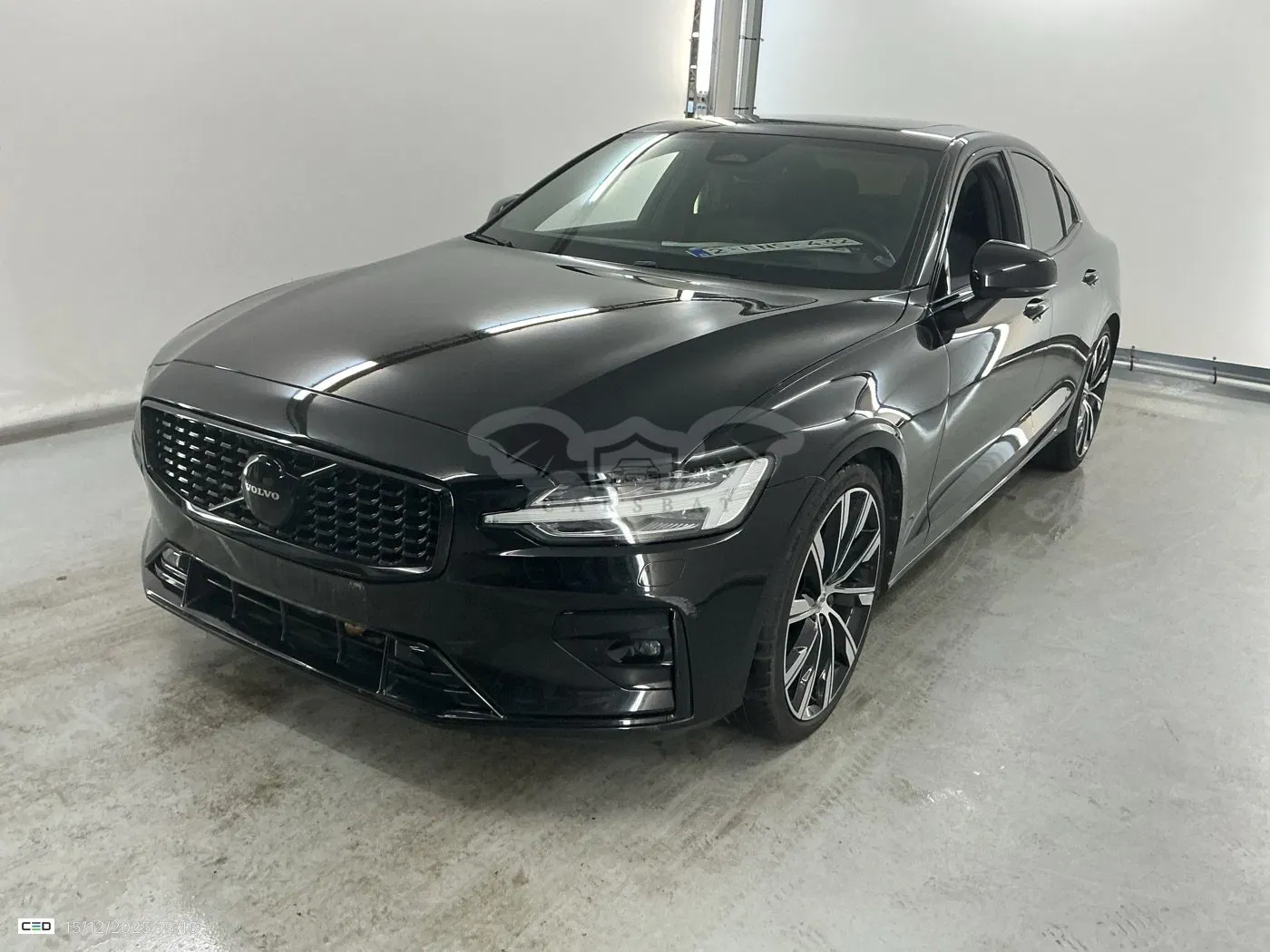 Volvo S60 2.0 B4 Ultimate Dark 2023