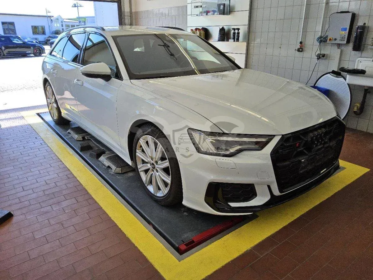 Audi A6 S6 Avant 3.0 TDI 2025