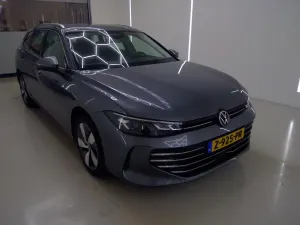 Volkswagen Passat Variant 1.5 eTSI Business 2024