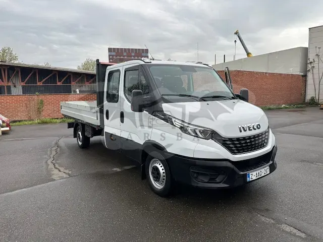 Iveco Daily flatbed 2.3 2022