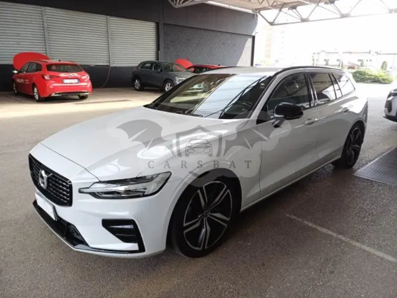 Volvo V60 B4 R-Design 2022
