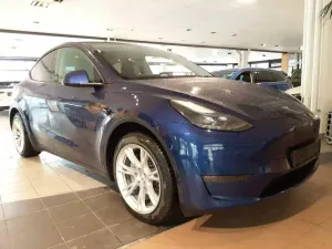 Tesla Model Y Long Range 2023
