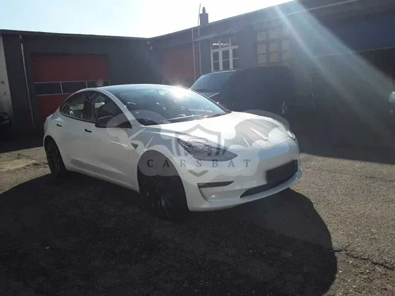 Tesla Model 3 Long Range Performance 2022