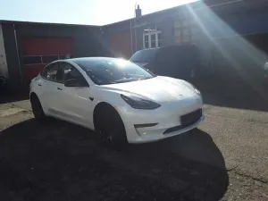 Tesla Model 3 Long Range Performance 2022