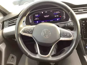 Volkswagen Passat Variant 2.0 TDI Executive 2022