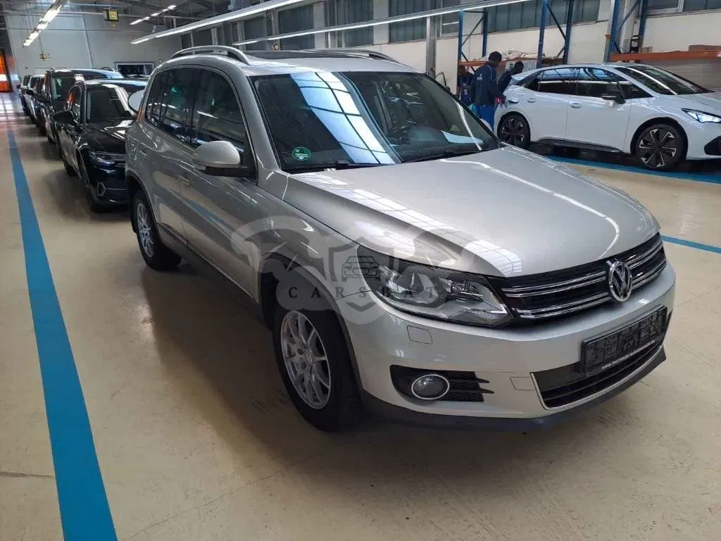 Volkswagen Tiguan Sport 2011