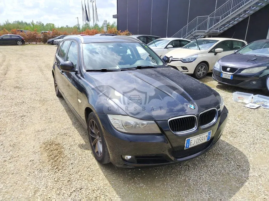 BMW 3 Series Touring 316d 2011