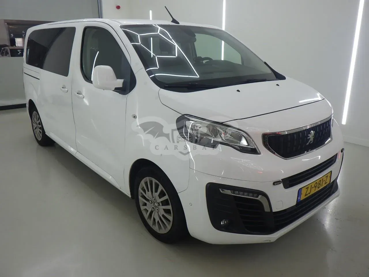 Peugeot Traveller 2.0 HDI Business 2019