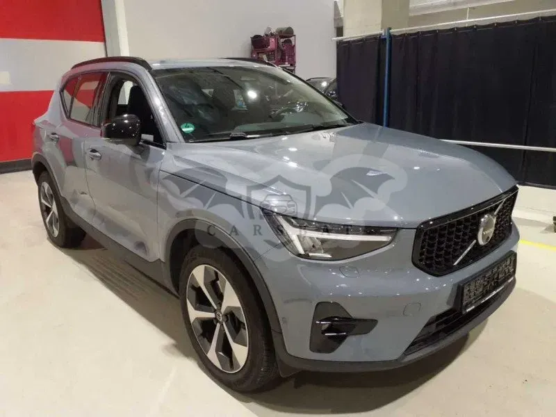 Volvo XC40 2023