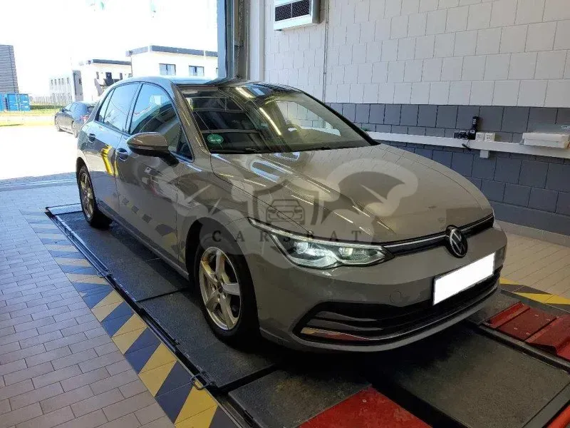 Volkswagen Golf 2021