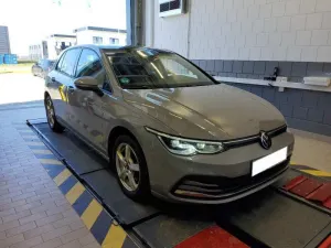 Volkswagen Golf 2021
