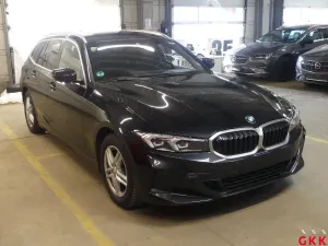BMW 3 Series Touring 318d 2023