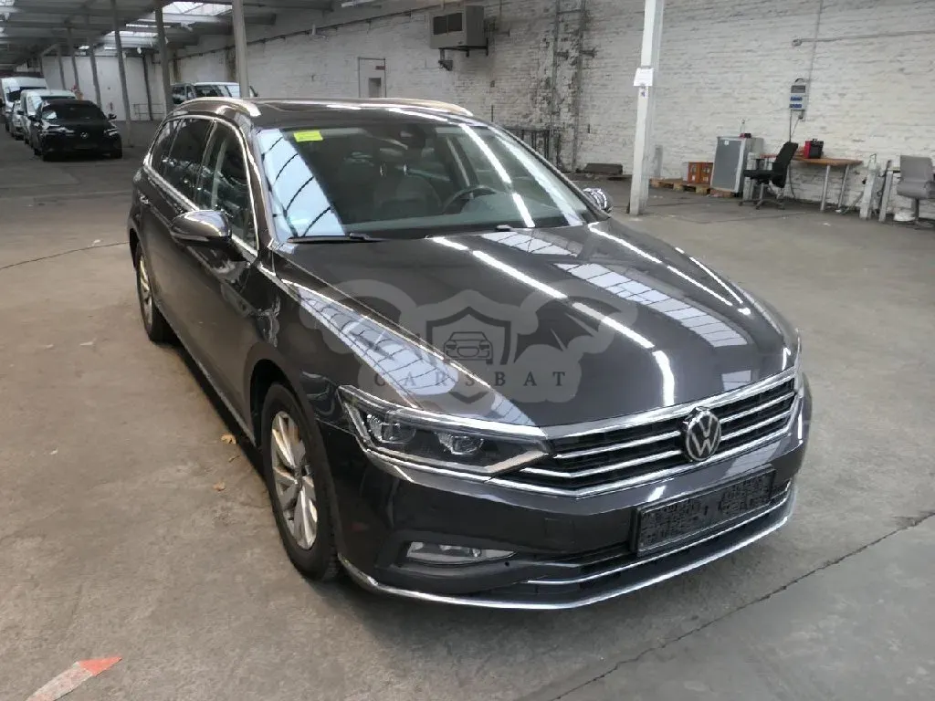 Volkswagen Passat Variant 2.0 TDI Elegance 2022