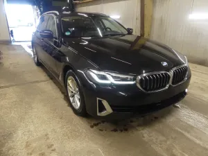 BMW 5 Series Touring 520 Luxury 2022