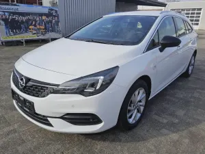 Opel Astra 2021