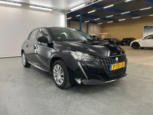 Peugeot 208 1.2i Active 2022
